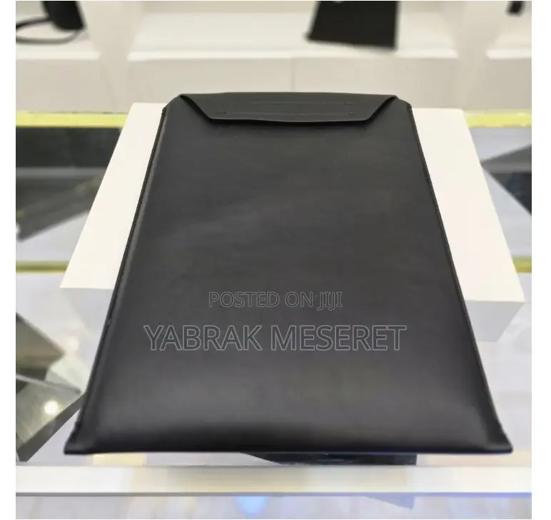 New Laptop HP Spectre X360 16GB Intel Core I7 SSD 1T