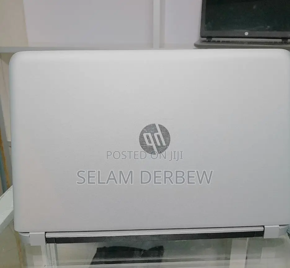 New Laptop HP Envy 4 8GB Intel Core I7 HDD 1T