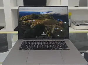 Photo - New Laptop Apple MacBook Pro 2019 32GB Intel Core I9 SSD 1T
