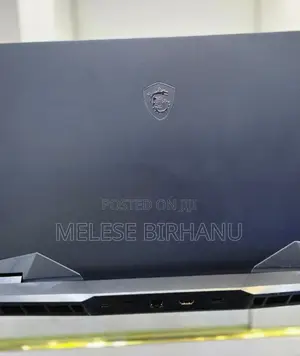 Laptop MSI GP75 Leopard 16GB Intel Core I7 SSD 1T