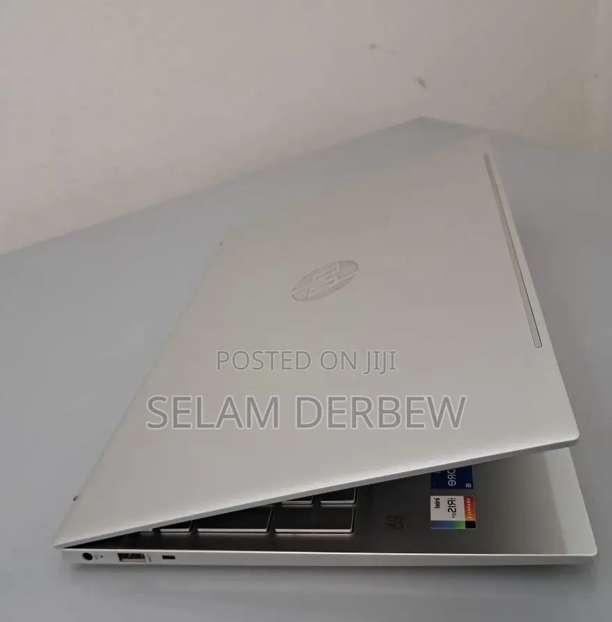 New Laptop HP Pavilion 15 12GB Intel Core I5 SSD 512GB