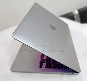 New Laptop Apple MacBook Pro 2020 M1 8GB Apple M1 SSD 512GB