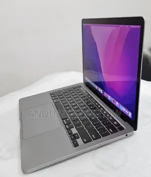 New Laptop Apple MacBook Pro 2020 M1 8GB Apple M1 SSD 512GB