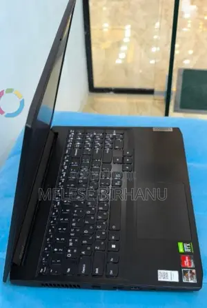 New Laptop Lenovo 16GB AMD Ryzen 5 SSD 512GB