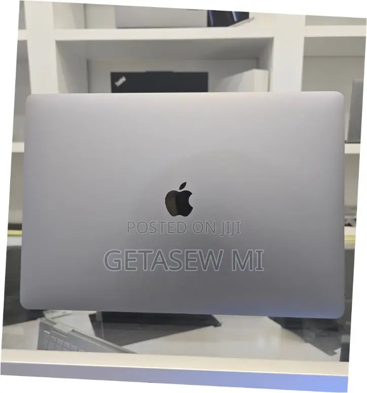 New Laptop Apple MacBook Pro 2019 16GB Intel Core I9 SSD 1T