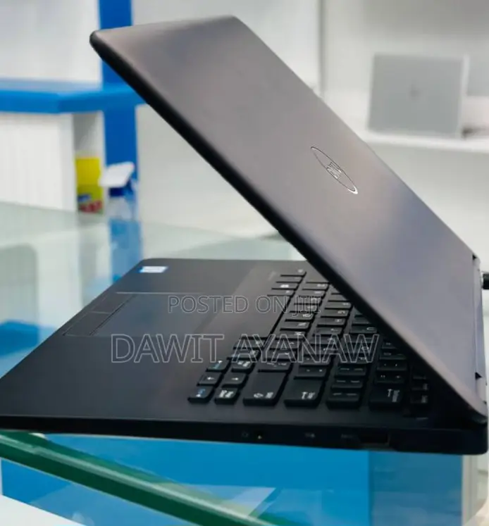 New Laptop Dell 8GB Intel Core I5 SSD 256GB