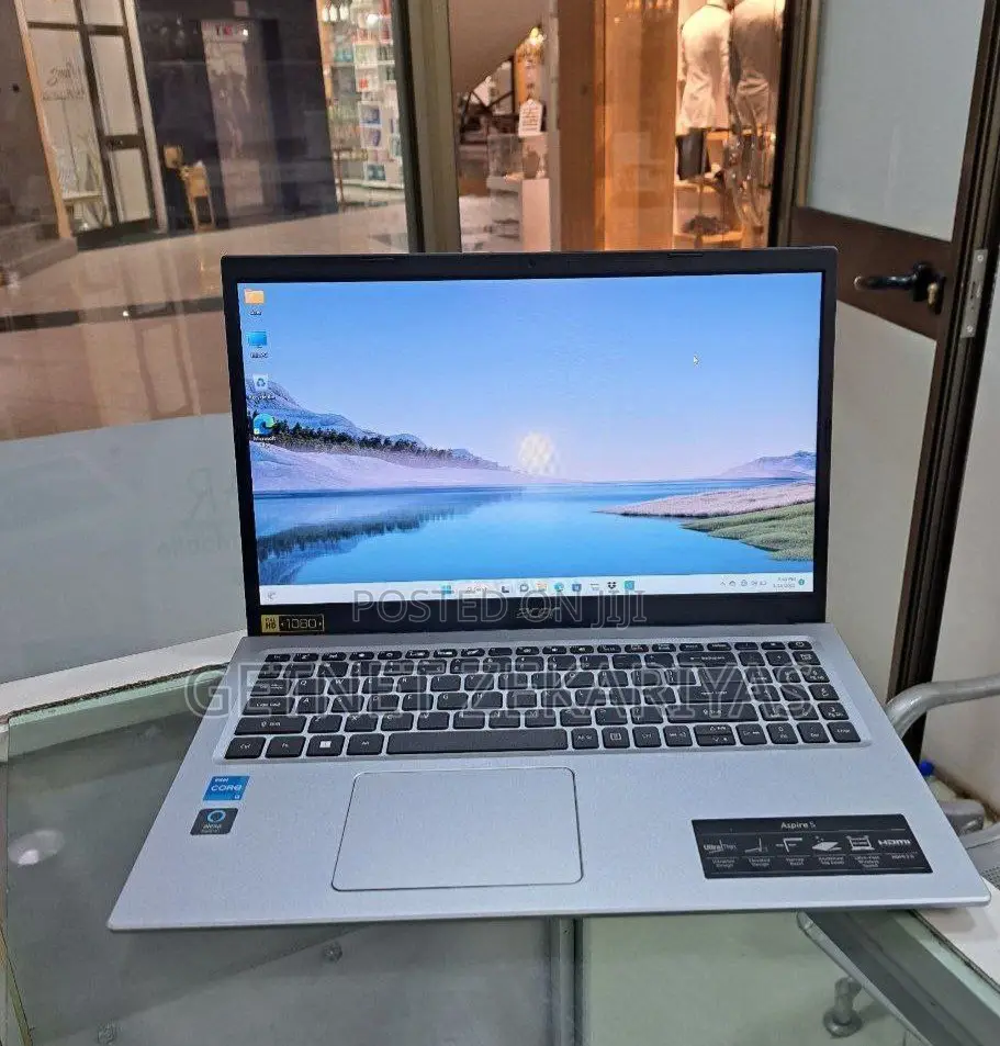 New Laptop Acer Aspire 5 8GB Intel Core I3 HDD+SSD 128GB