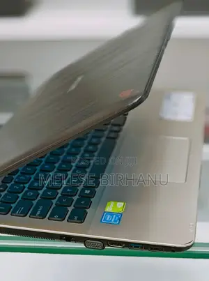 New Laptop Asus 4GB Intel Core 2 Quad SSD 1T