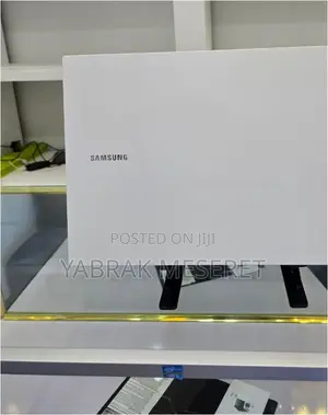 New Laptop Samsung 16GB Intel Core I5 SSD 512GB
