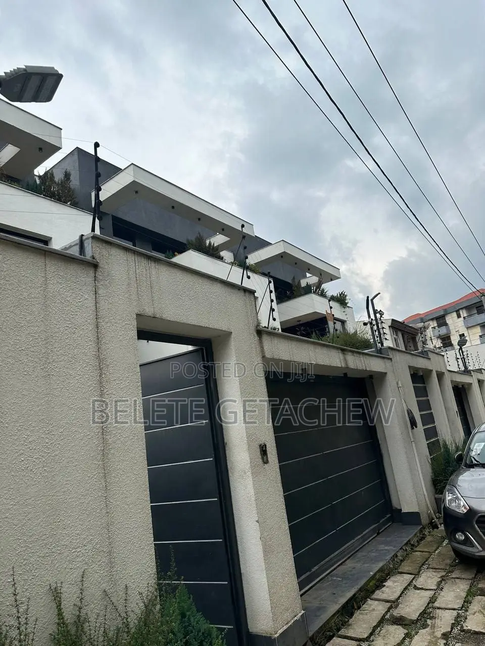 8bdrm Duplex in Gerji, B+G+2+Terrace, Bole for sale