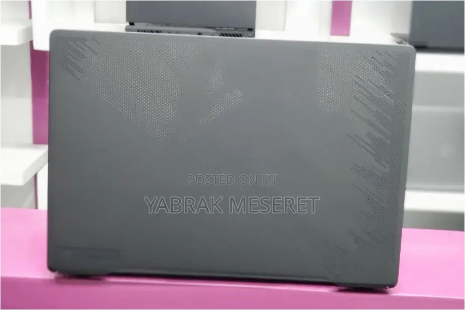 New Laptop Asus ROG Zephyrus G16 16GB Intel Core I7 SSD 1T