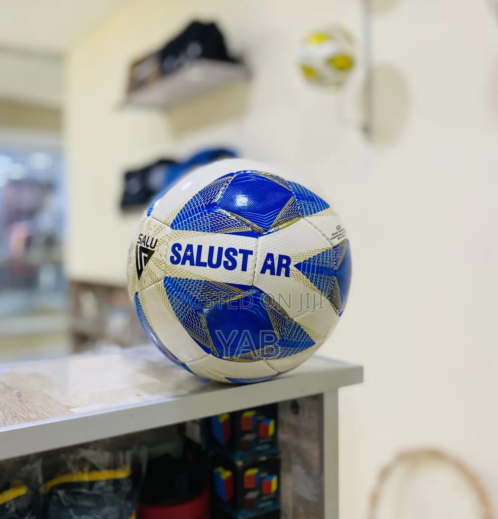 Salustar Balls