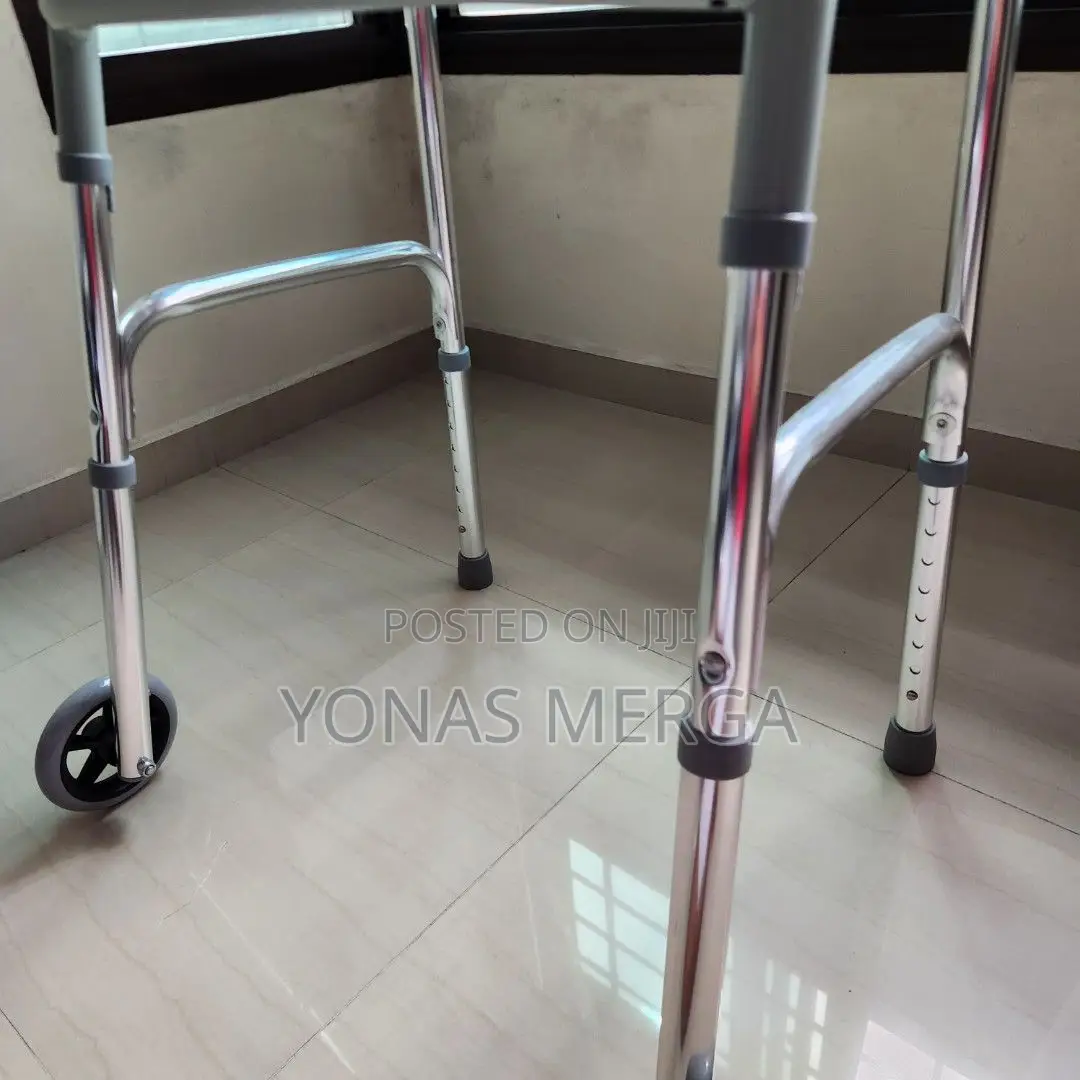 Medical Walker半walker與walker年walker他walker心walker日walker/ወከር