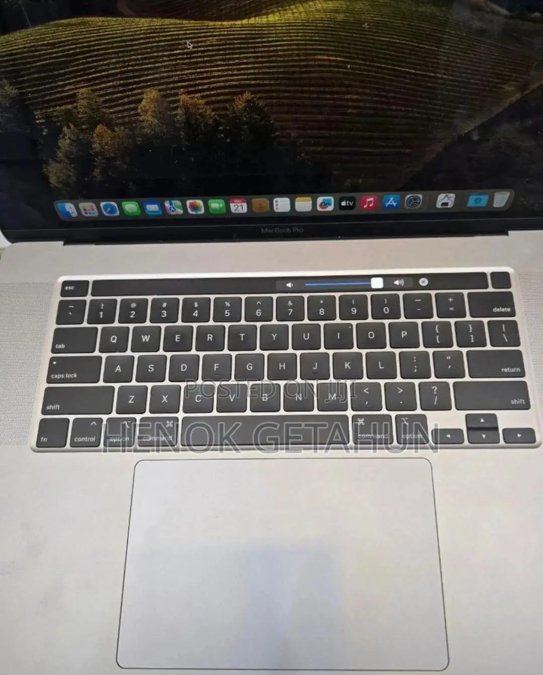 New Laptop Apple MacBook Pro 2019 32GB Intel Core i9 SSD 1T