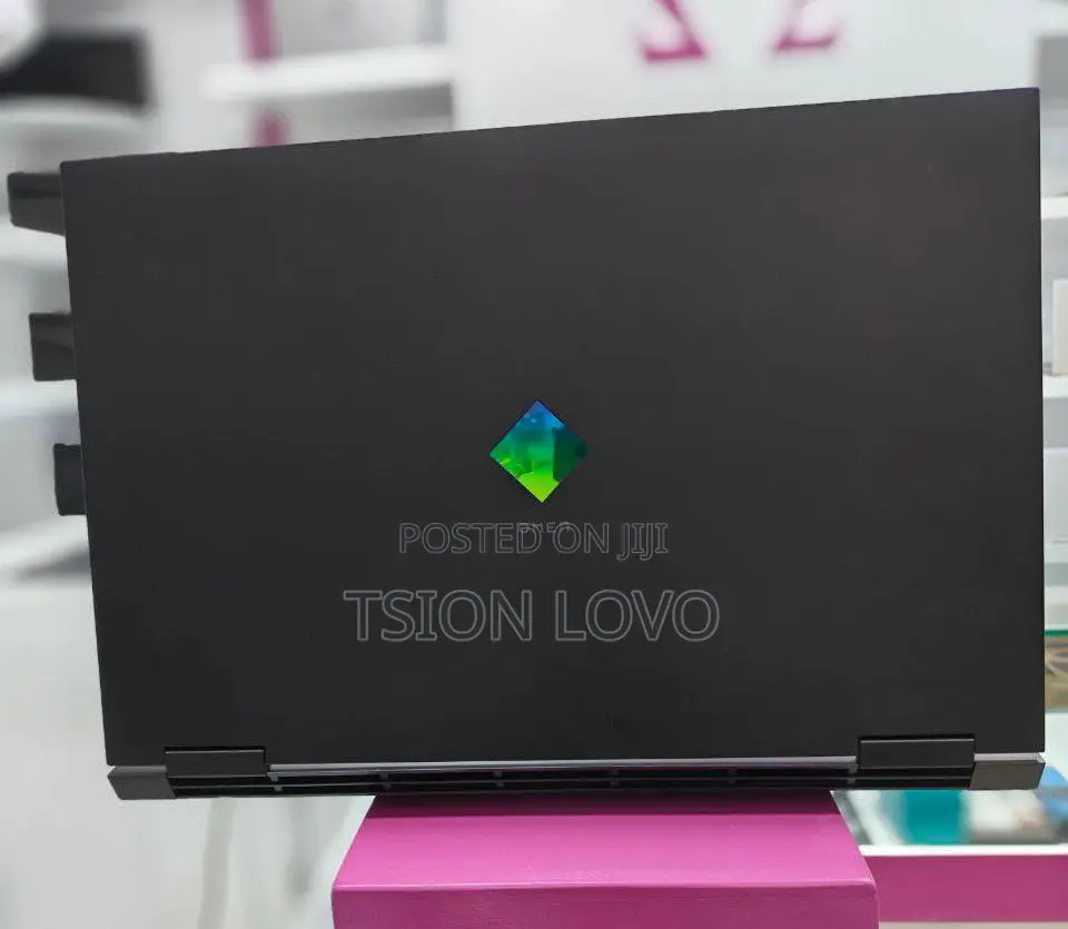 New Laptop HP Omen 17 16GB Intel Core I7 SSD 1T