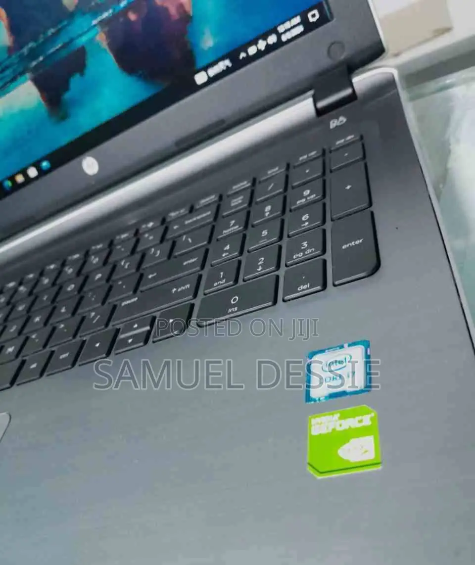 New Laptop HP Pavilion 15 8GB Intel Core I7 HDD 1T