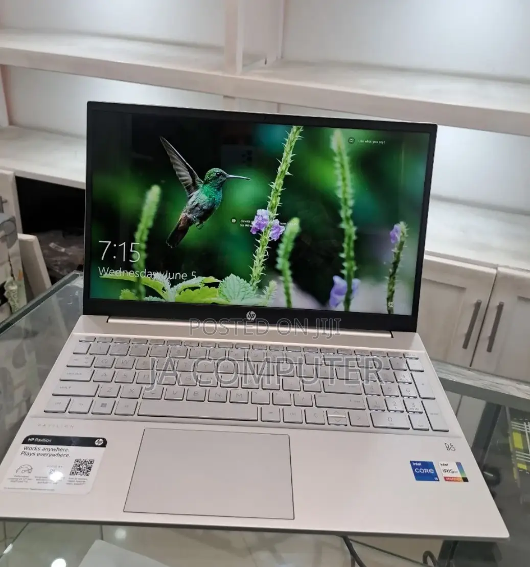 New Laptop HP Pavilion 15 12GB Intel Core I5 SSD 512GB