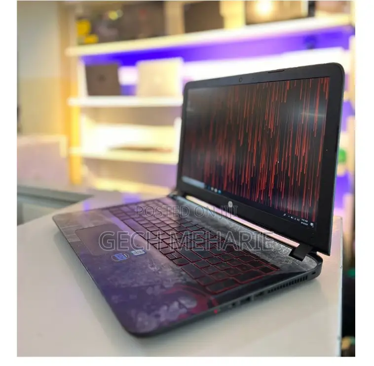 New Laptop HP Pavilion 15 8GB Intel Core I7 SSD 512GB