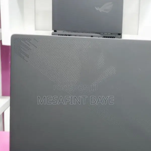 New Laptop Asus ROG Zephyrus G16 16GB Intel Core I7 SSD 1T