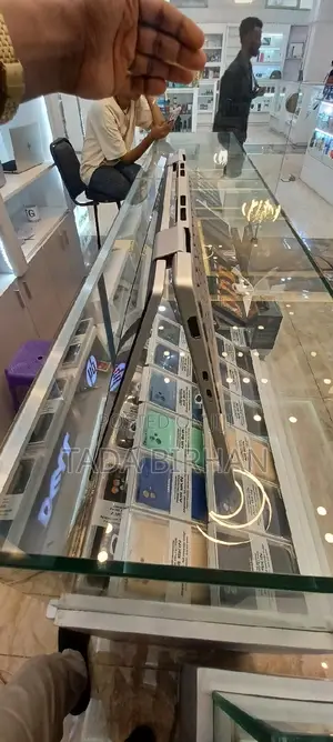 New Laptop Dell Inspiron 15 16GB Intel Core I7 SSD 1T