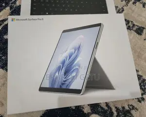 New Laptop Microsoft Surface Pro 9 8GB Intel Core I5 SSD 128GB