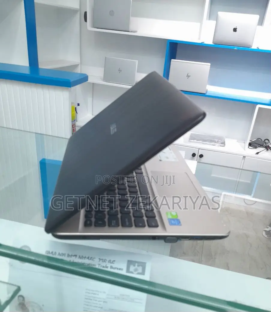 New Laptop Asus 4GB Intel Pentium HDD 1T