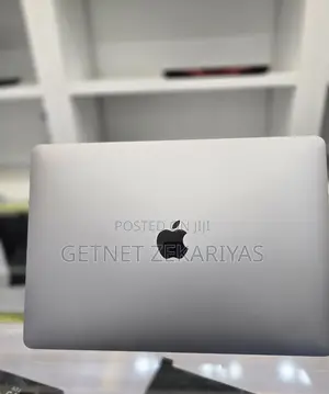 Photo - New Laptop Apple MacBook Air 8GB Apple M1 SSD 256GB