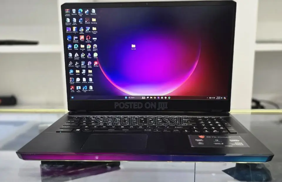 Laptop MSI GP75 Leopard 16GB Intel Core I7 SSD 1T