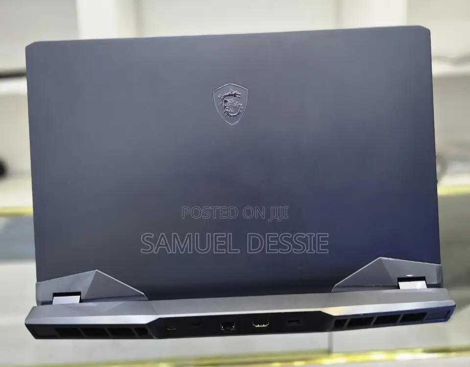 Laptop MSI GP75 Leopard 16GB Intel Core I7 SSD 1T