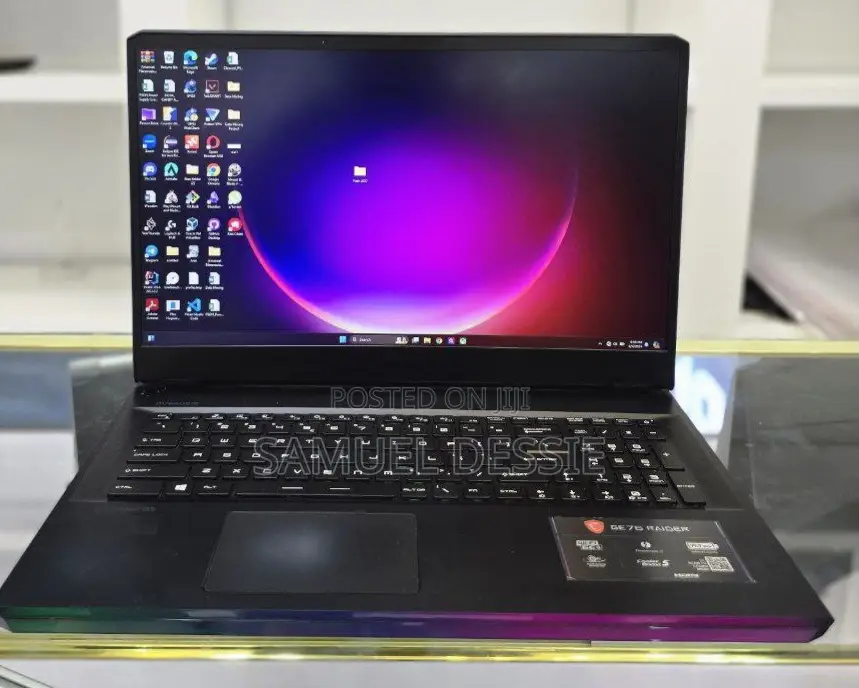 Laptop MSI GP75 Leopard 16GB Intel Core I7 SSD 1T