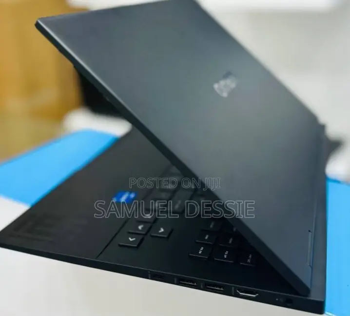 New Laptop HP Omen 16 16GB Intel Core I5 SSD 512GB