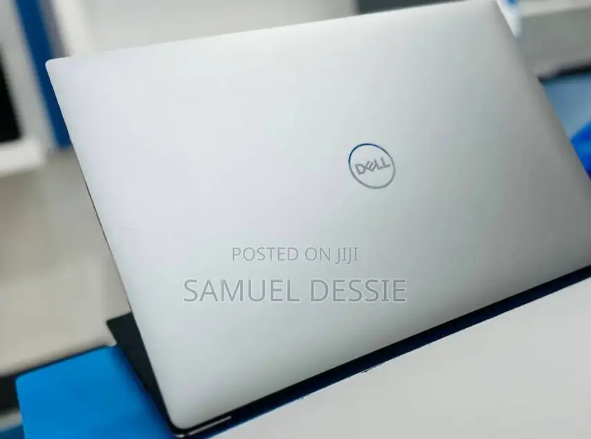 New Laptop Dell XPS 15 16GB Intel Core I7 SSD 512GB