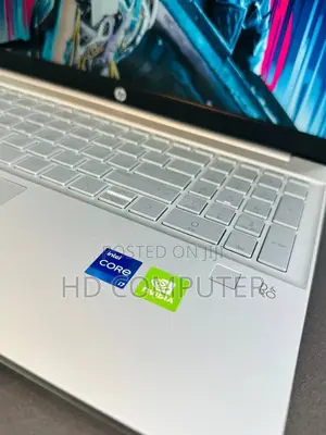 New Laptop HP Pavilion 15 16GB Intel Core I7 SSD 512GB