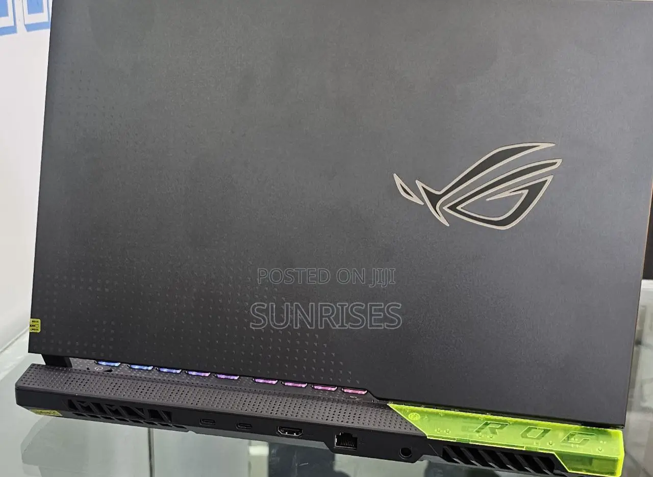 New Laptop Asus ROG Strix G15 16GB AMD Ryzen 9 SSD 512GB