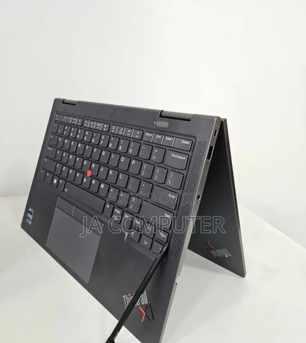 New Laptop Lenovo ThinkPad Yoga 16GB Intel Core I7 SSD 1T