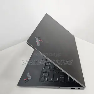 Photo - New Laptop Lenovo ThinkPad Yoga 16GB Intel Core I7 SSD 1T