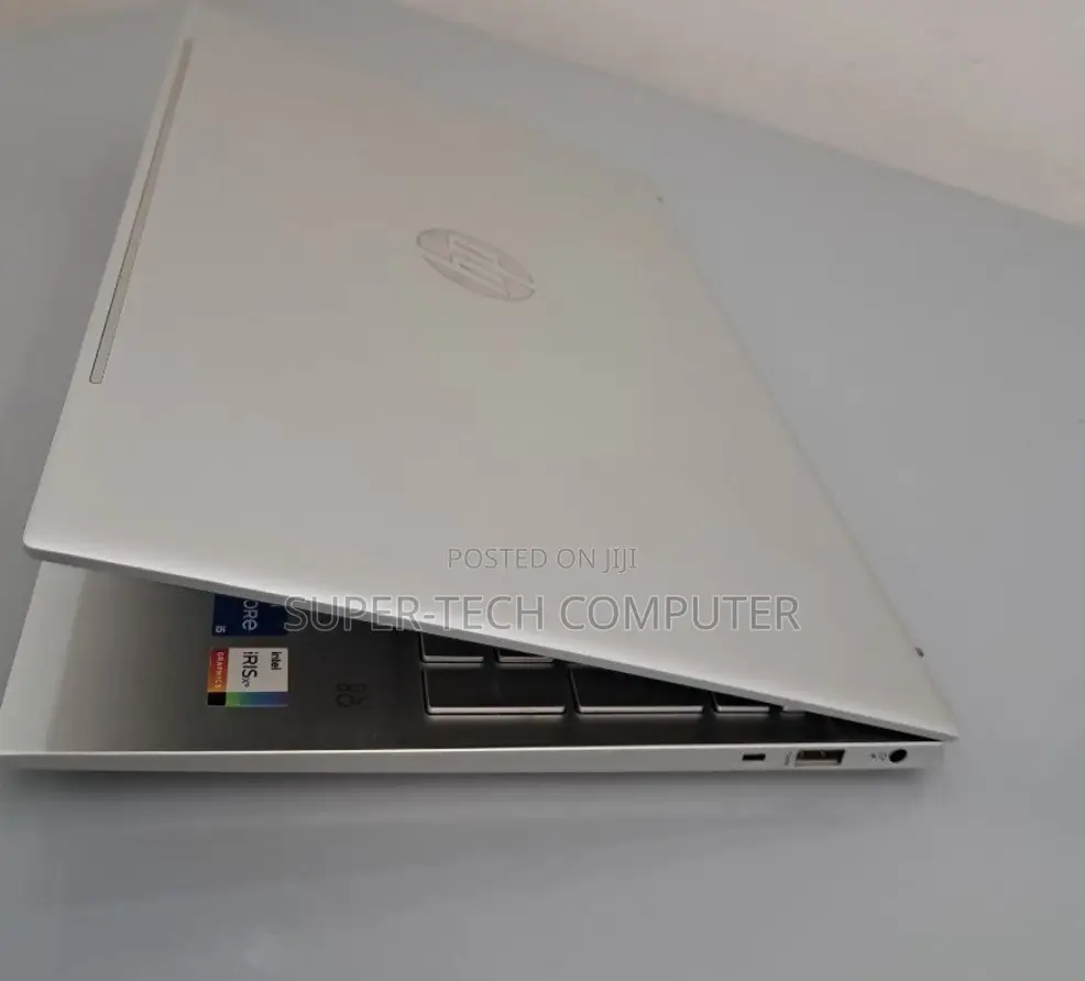 New Laptop HP Pavilion 11 12GB Intel Core I5 SSD 512GB