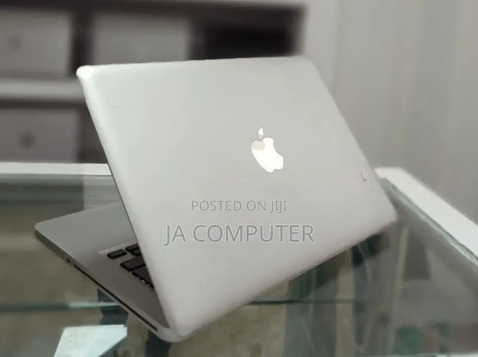 New Laptop Apple MacBook Air 2012 8GB Intel Core I5 HDD 500GB