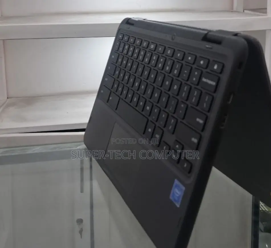 New Laptop Dell XPS M1710 2GB Intel Core 2 Quad SSD 32GB