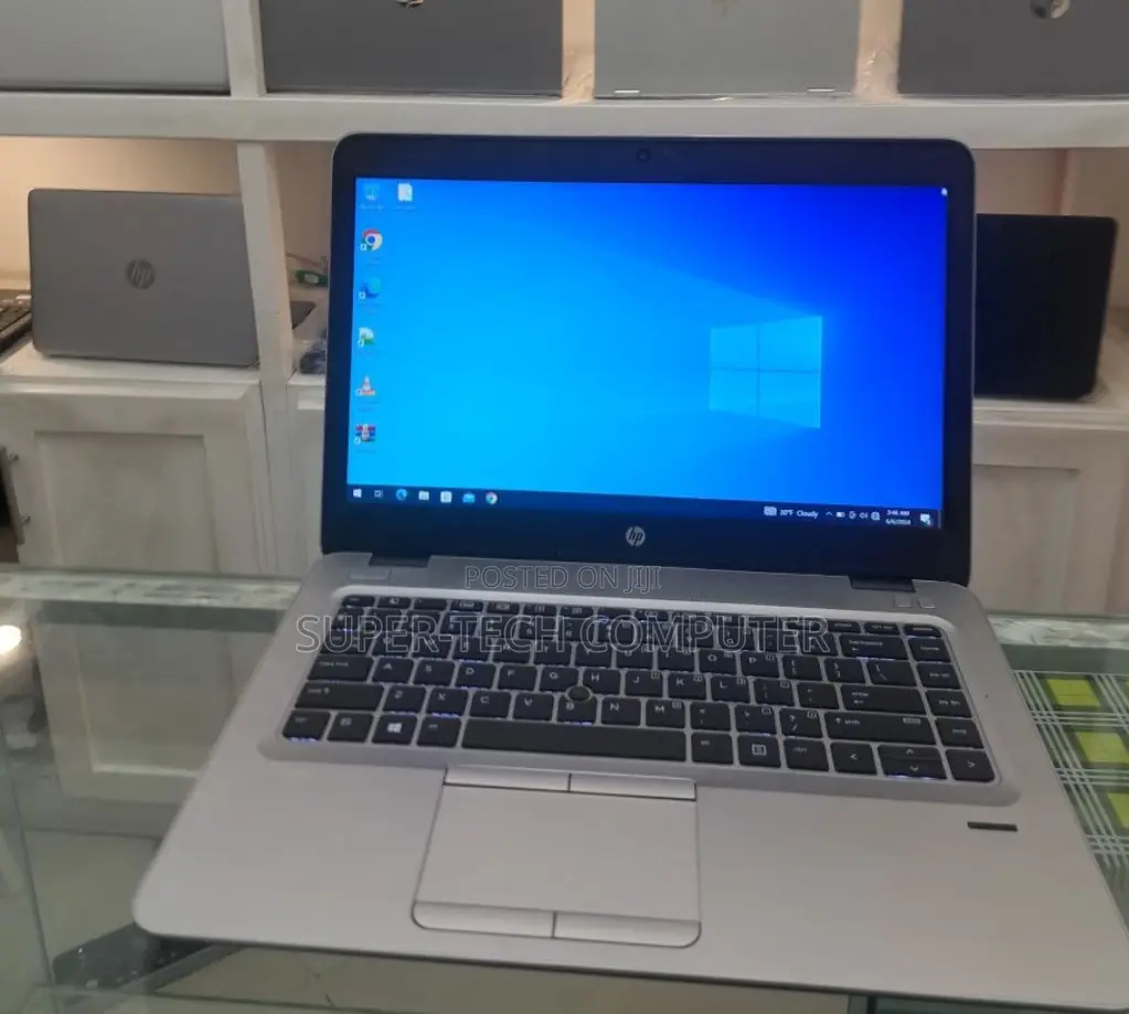 New Laptop HP EliteBook MT42 8GB AMD A10 SSD 256GB