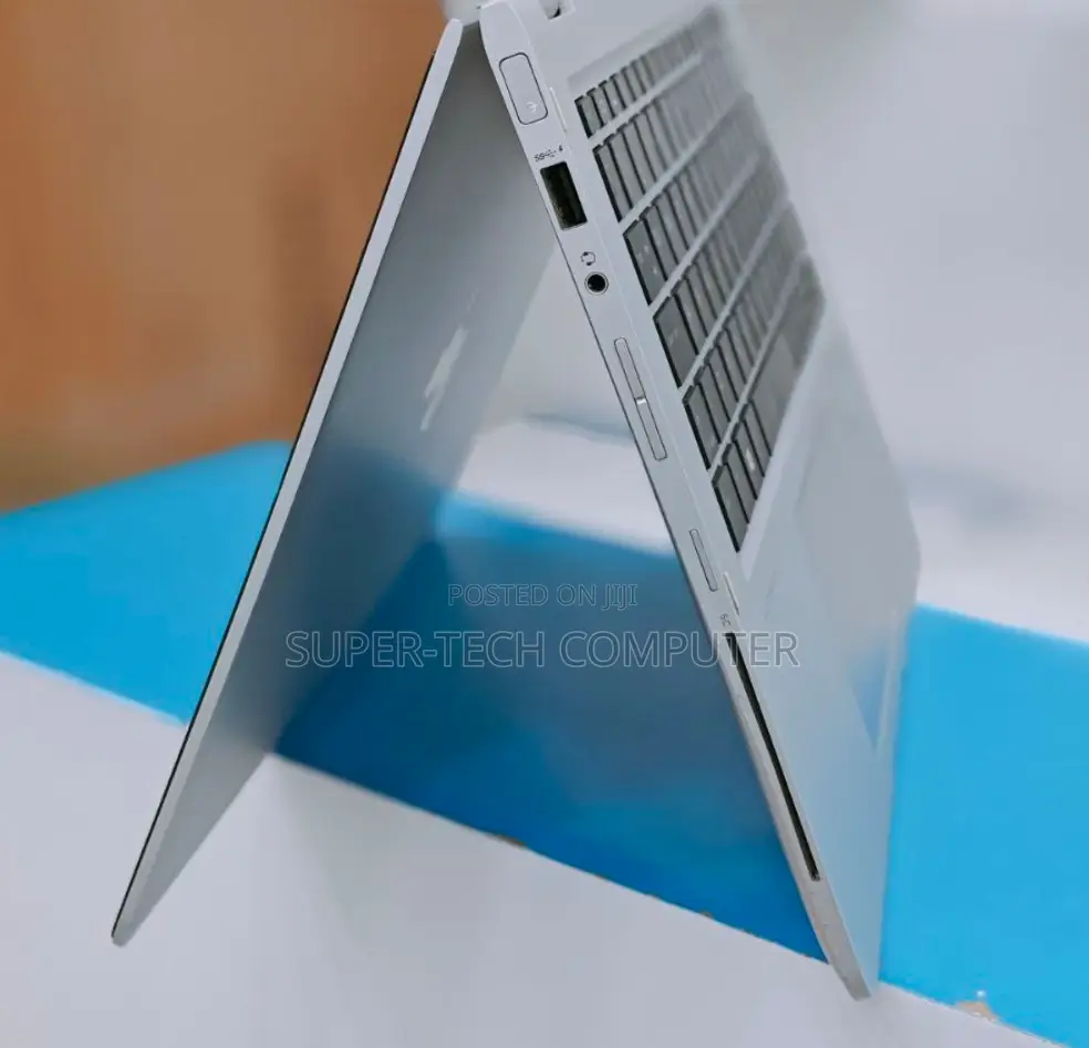 New Laptop HP EliteBook X360 1030 8GB Intel Core I5 SSD 512GB