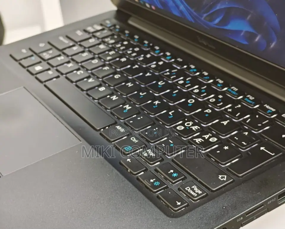 New Laptop Dell Latitude 5310 8GB Intel Core I7 SSD 256GB