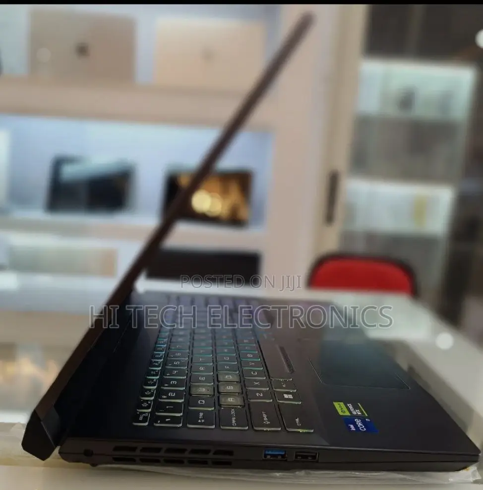 New Laptop MSI Pulse GL76 16GB Intel Core I7 SSD 1T