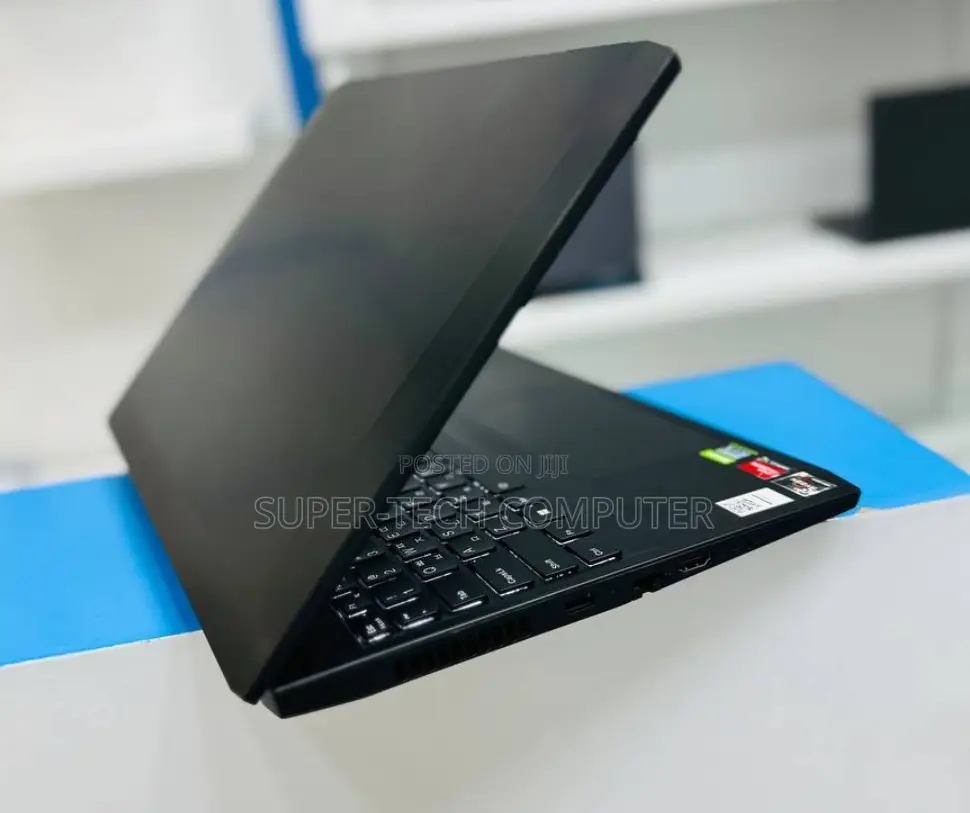 New Laptop Lenovo IdeaPad U550 16GB AMD Ryzen 5 SSD 512GB