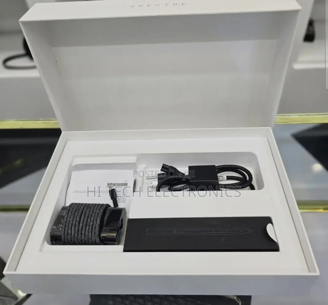 New Laptop HP Spectre 16GB Intel Core I7 SSD 1T