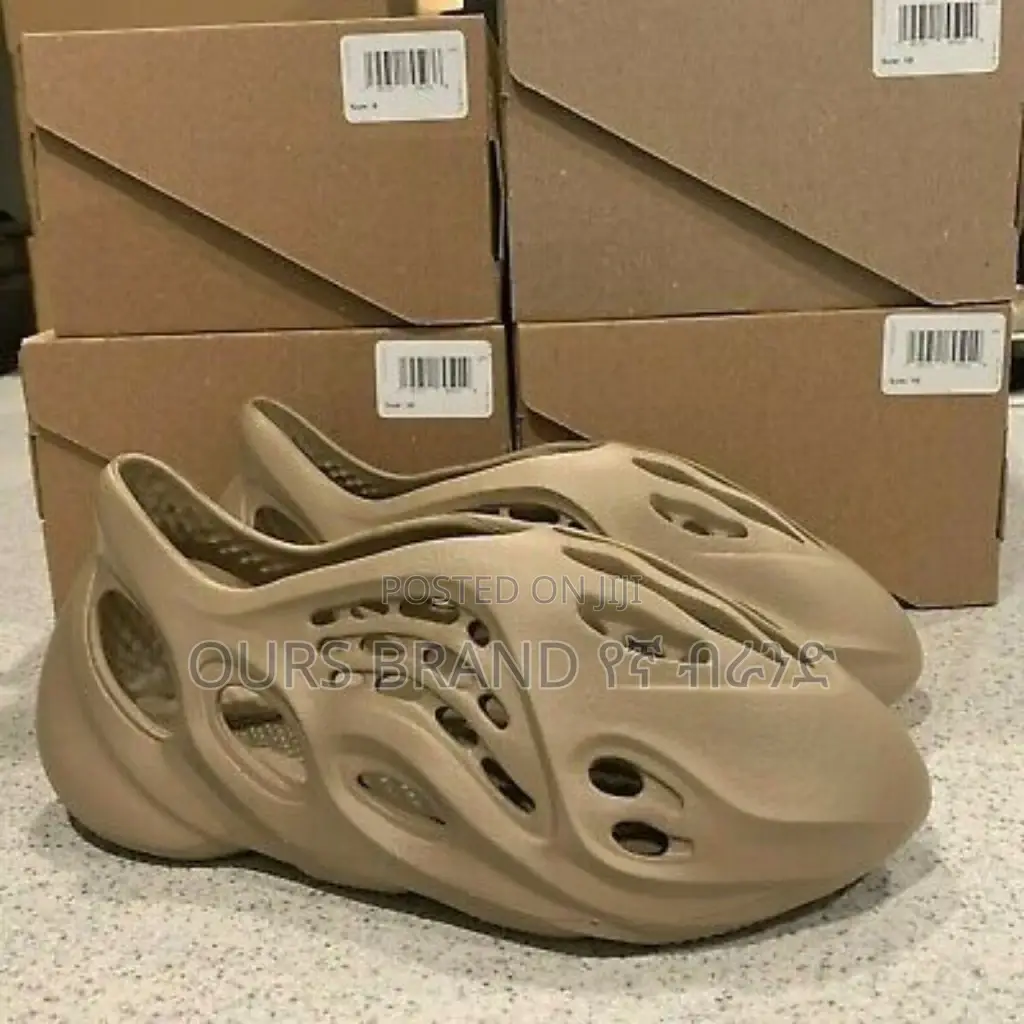 Adidas Yezzy Foam Runner  High Master Quality Luxury