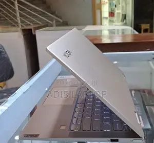 New Laptop Lenovo Yoga 950i 16GB Intel Core I7 SSD 512GB