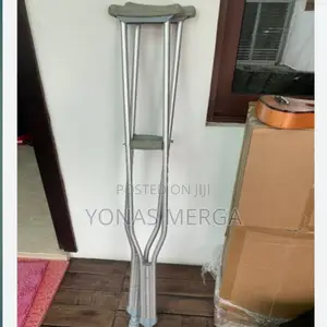 Adjustable ክራንችTMክራንች|\ክራንች``’Crutches;ክራንች][ክራንች{}ክራንች