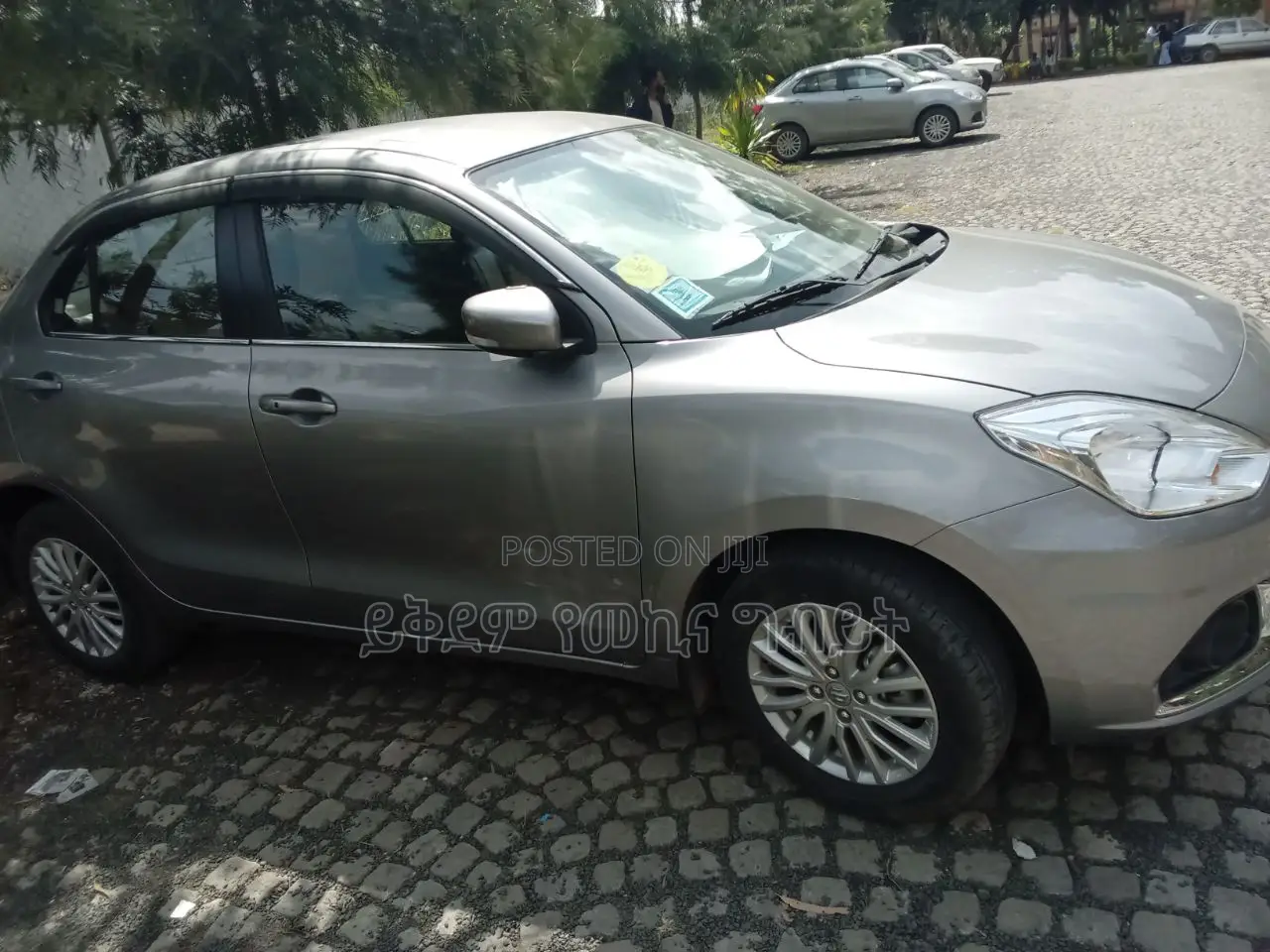 New Suzuki Dzire 2022 Gray