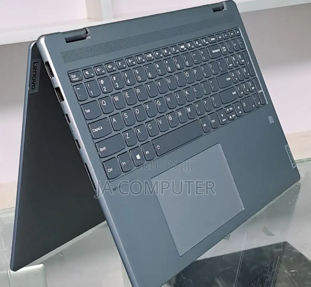 New Laptop Lenovo ThinkPad Yoga 16GB Intel Core I5 SSD 512GB